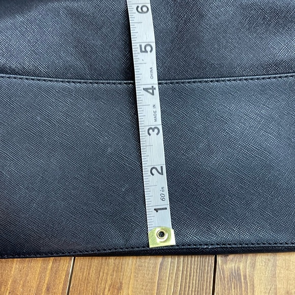 Coach Madison Saffiano East/West Bond Tote black leather bag - Picture 13 of 13